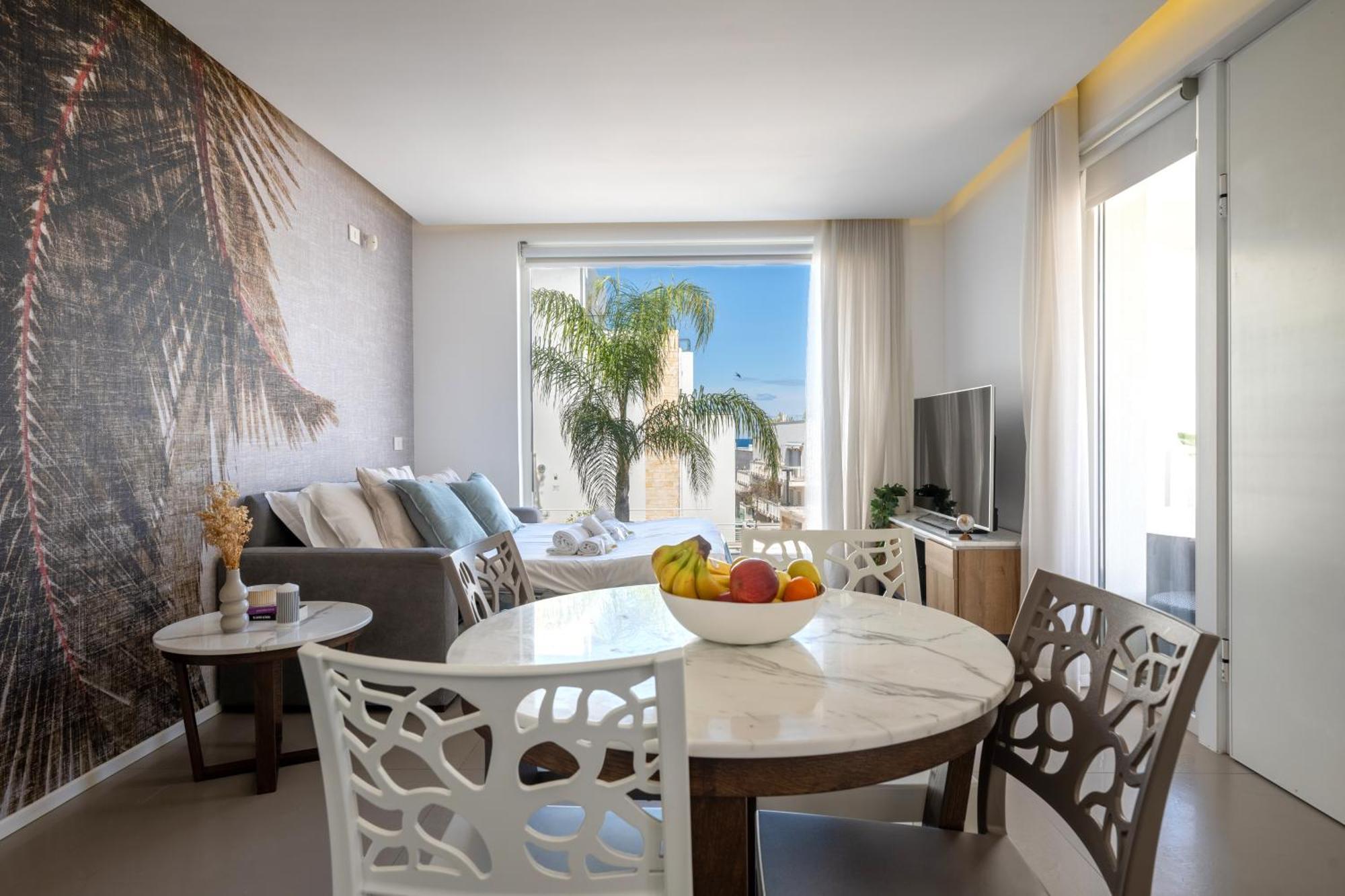 Exclusive Deluxe Apt Up To 6 People & Heated Tub Polignano a Mare Kültér fotó
