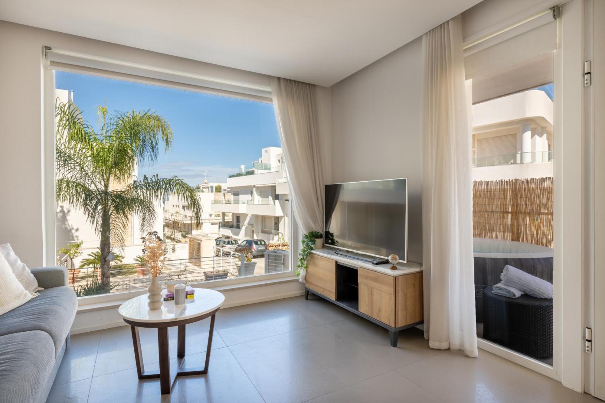 Exclusive Deluxe Apt Up To 6 People & Heated Tub Polignano a Mare Kültér fotó