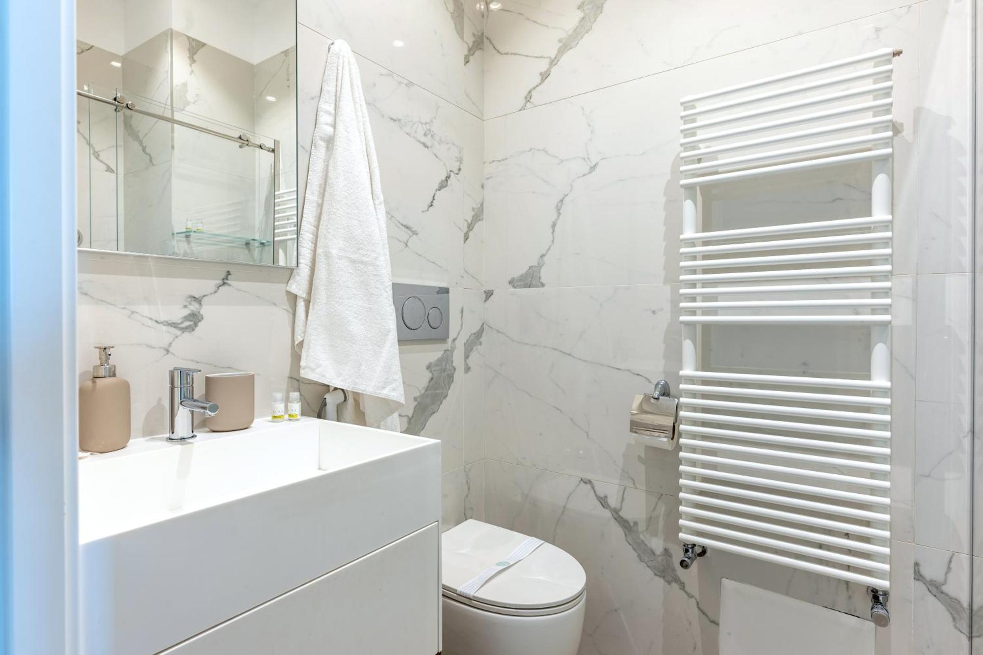 Exclusive Deluxe Apt Up To 6 People & Heated Tub Polignano a Mare Kültér fotó
