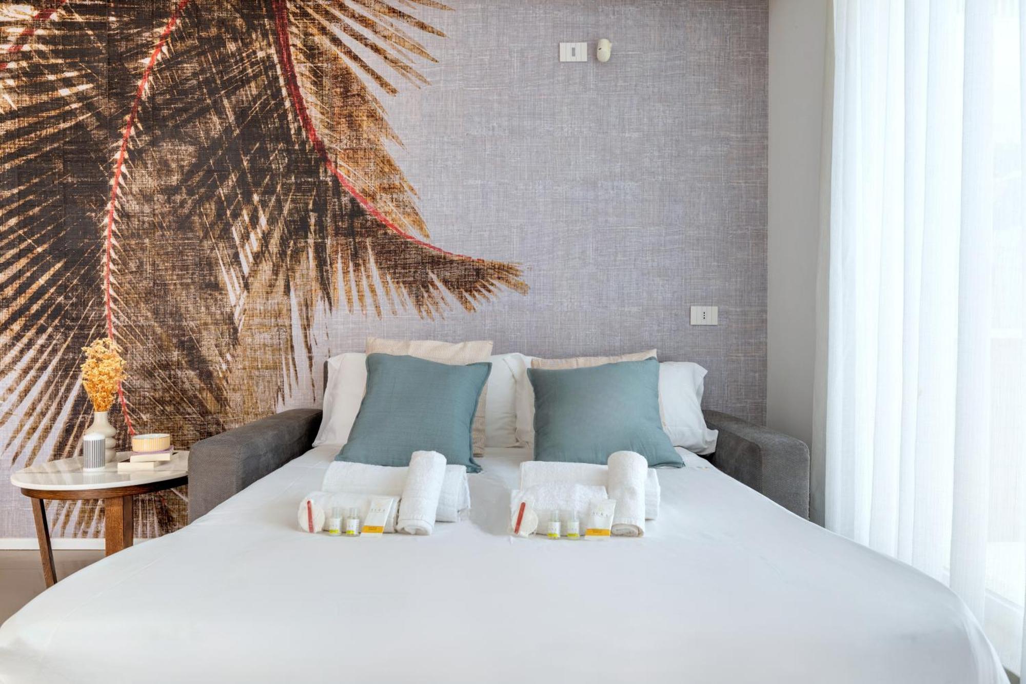 Exclusive Deluxe Apt Up To 6 People & Heated Tub Polignano a Mare Kültér fotó